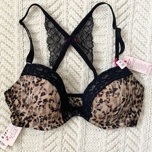 *NWT* La Senza Racerback Bra Lace Front Closure